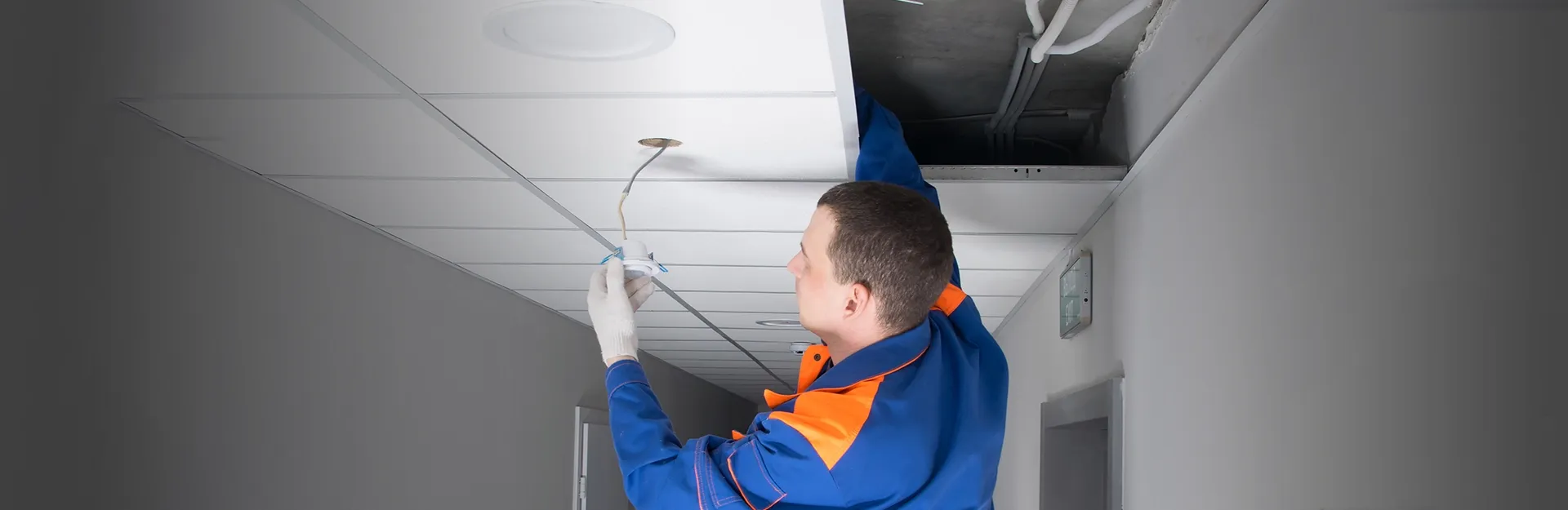 Step by Step Guide: How to Change an LED Downlight